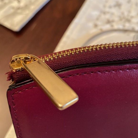 Burberry Alvington continental zipper wallet - Picture 3 of 9